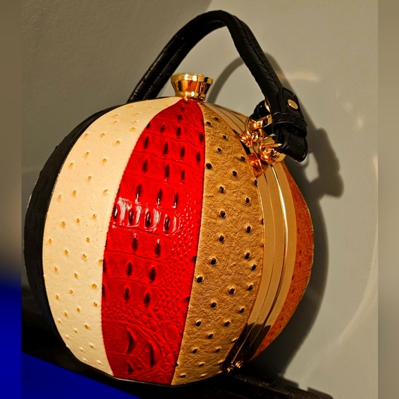 Multi-Color Leather Purse, Basketball 🏀 Shap, w/Handed & Shoulder Strap - Picture 2 of 11